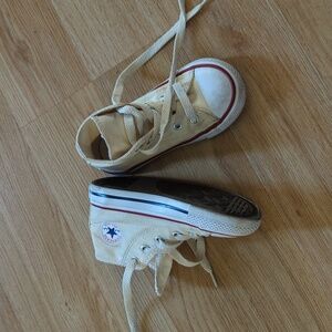 Toddler high top converse